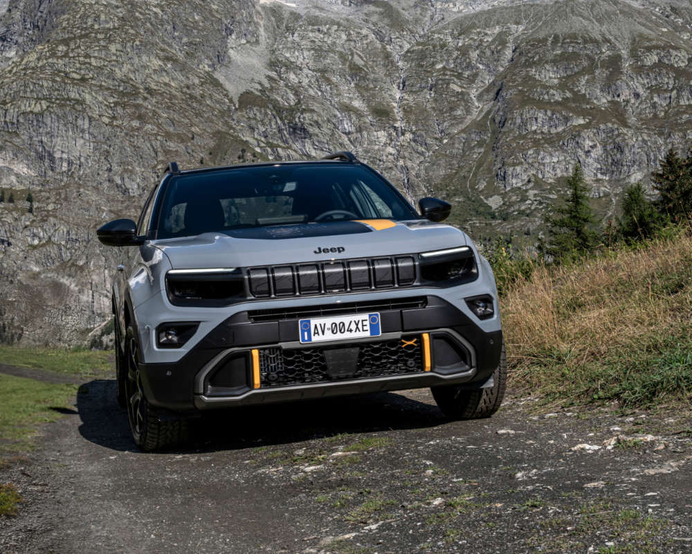 Jeep Avenger 4xe The North Face, особливий напис