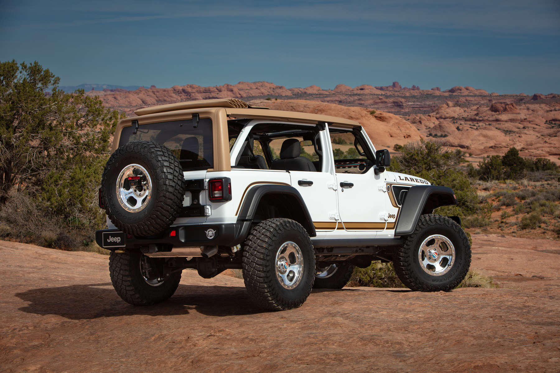 Jeep Wrangler Laredo Concept