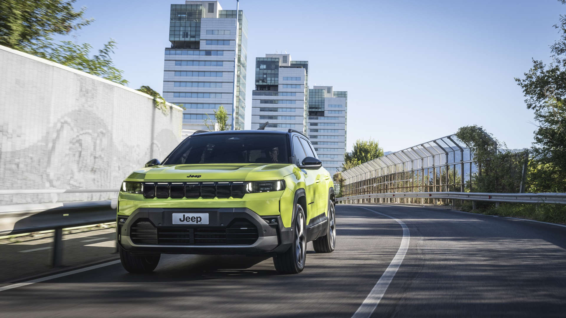 Новий Jeep Compass уже в Україні: оголошено ціни та комплектації